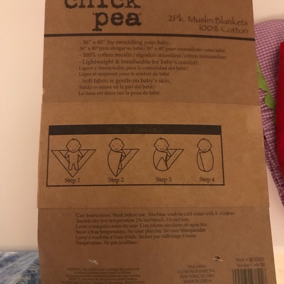 2 Pack Muslin Blankets - Picture 2 of 2